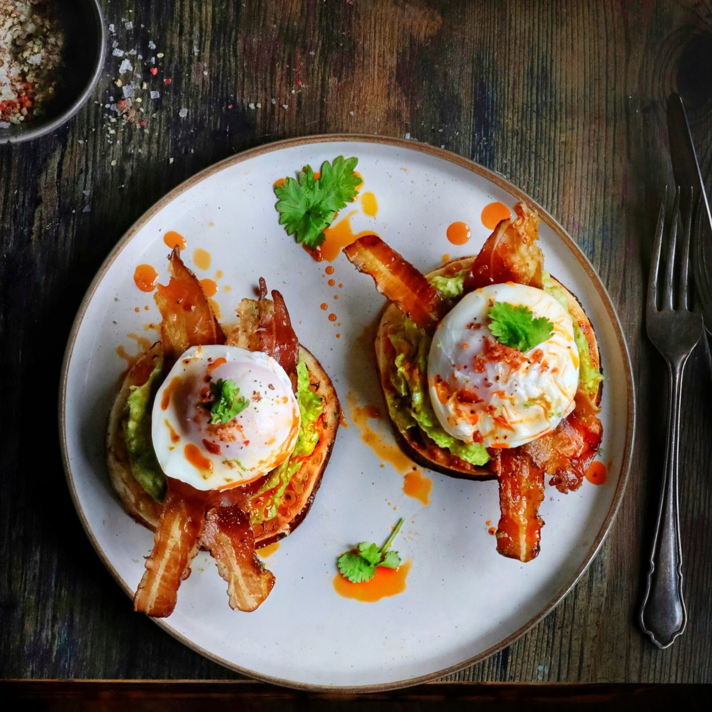 Smashed Avocado & Egg Crumpets